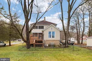 130 Carpenters Ave, Wardensville, WV 26851 - Photo 11