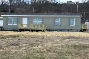 224 Chipley Ln, Moorefield, WV 26836 - Photo 1