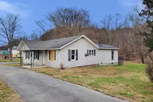 5531 Rig Rd, Moorefield, WV 26836 - Photo 5