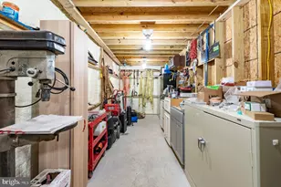 147 Bear Rdg Ln, Milam, WV 26838 - Photo 63