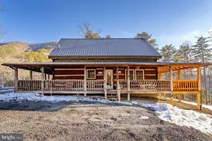 147 Bear Rdg Ln, Milam, WV 26838 - Photo 45