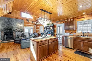 147 Bear Rdg Ln, Milam, WV 26838 - Photo 7