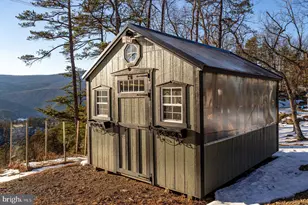 147 Bear Rdg Ln, Milam, WV 26838 - Photo 71