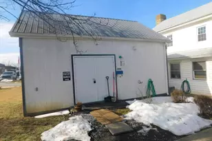 105 E Main St, Wardensville, WV 26851 - Photo 29