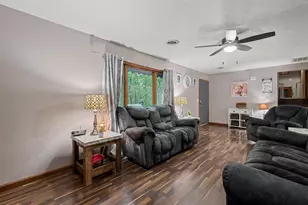 125 Ender Ave, Moorefield, WV 26836 - Photo 7