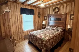 217 Meadow View Dr, Lost City, WV 26810 - Photo 15