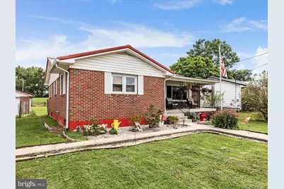 207 Clements Street, Moorefield, WV 26836 - Photo 7