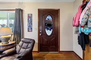 207 Clements St, Moorefield, WV 26836 - Photo 11