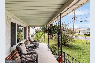 207 Clements Street, Moorefield, WV 26836 - Photo 9