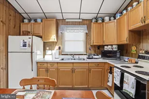 61 Grouse Cir, Lost City, WV 26810 - Photo 5