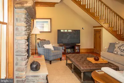 41 Farmhouse Lane, Lost City, WV 26810 - Photo 5