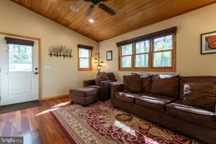 504 Dakota Rd, Baker, WV 26801 - Photo 7