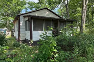 151 Cecil Meneffee Dr, Moorefield, WV 26836 - Photo 3
