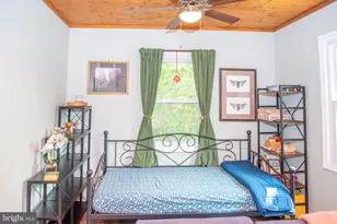 78 Vly Vw Rd, Lost City, WV 26810 - Photo 15