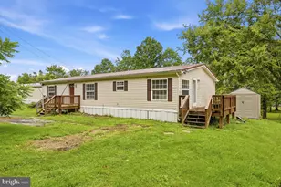 659 N Mountain Rd, Wardensville, WV 26851 - Photo 1