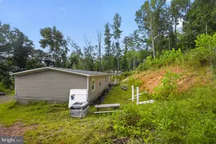 123 Johnny St, Wardensville, WV 26851 - Photo 3