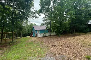 1250 Feller, Levels, WV 25431 - Photo 3