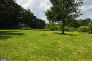 500 Dunmore Ridge Rd, Augusta, WV 26704 - Photo 9