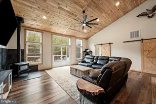 1110 Reymann Dr, Yellow Spring, WV 26865 - Photo 5