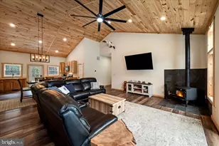 1110 Reymann Dr, Yellow Spring, WV 26865 - Photo 11