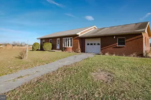 15462 Jersey Mountain Rd, Levels, WV 25431 - Photo 3