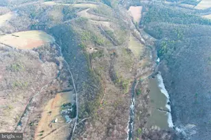 320 Cowgill Ln, Paw Paw, WV 25434 - Photo 87