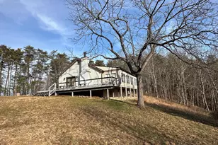 320 Cowgill Ln, Paw Paw, WV 25434 - Photo 21