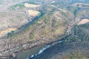 320 Cowgill Ln, Paw Paw, WV 25434 - Photo 83