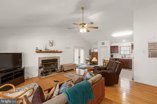 320 Cowgill Ln, Paw Paw, WV 25434 - Photo 27