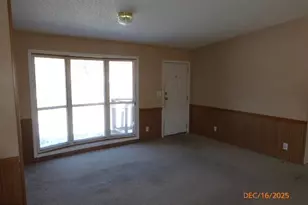 183 Sherman Dr, Augusta, WV 26704 - Photo 3