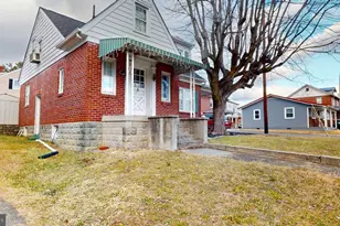 405 W Main St, Romney, WV 26757 - Photo 3