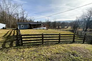 2402 Clarence Taylor Rd, Springfield, WV 26763 - Photo 91