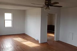 19 Laverne Dr, Augusta, WV 26704 - Photo 3