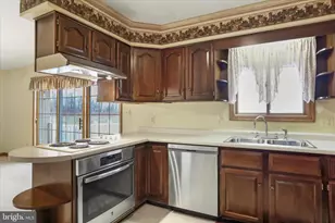 82 Velvet Dr, Romney, WV 26757 - Photo 9