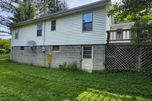 2445 Bear Wallow Hollow Rd, Augusta, WV 26704 - Photo 5