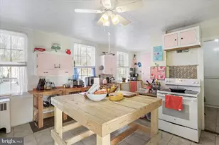 287 E Main St, Romney, WV 26757 - Photo 11