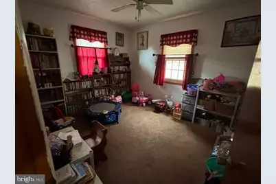 6395 Springfield Pike, Points, WV 25437 - Photo 11