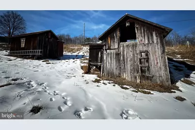 3500 Paw Paw Road, Paw Paw, WV 25434 - Photo 13