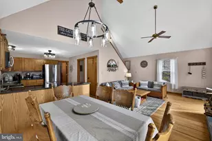 2368 Crossings View Rd, Paw Paw, WV 25434 - Photo 11