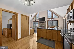 2368 Crossings View Rd, Paw Paw, WV 25434 - Photo 15