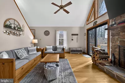 2368 Crossings View Road, Paw Paw, WV 25434 - Photo 5