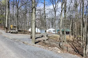 566 Wild Apple Ln, Paw Paw, WV 25434 - Photo 115