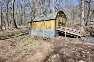 566 Wild Apple Ln, Paw Paw, WV 25434 - Photo 5