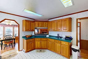 566 Wild Apple Ln, Paw Paw, WV 25434 - Photo 21