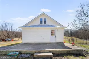 17 Turkey Hl Rd, Augusta, WV 26704 - Photo 31