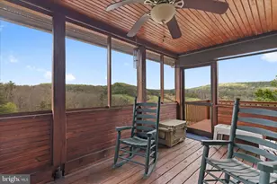 272 Buster Brown Dr, Rio, WV 26755 - Photo 5