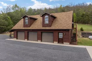 272 Buster Brown Dr, Rio, WV 26755 - Photo 113