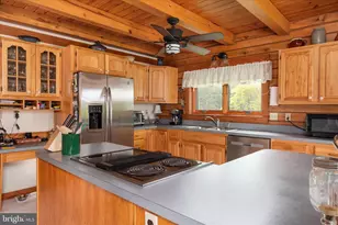 272 Buster Brown Dr, Rio, WV 26755 - Photo 17