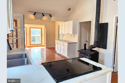 2932 Kerns School Road, Springfield, WV 26763 - Photo 9