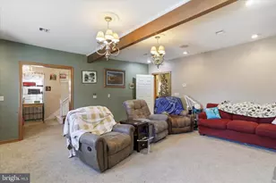 8303 Cumberland Rd, Springfield, WV 26763 - Photo 9